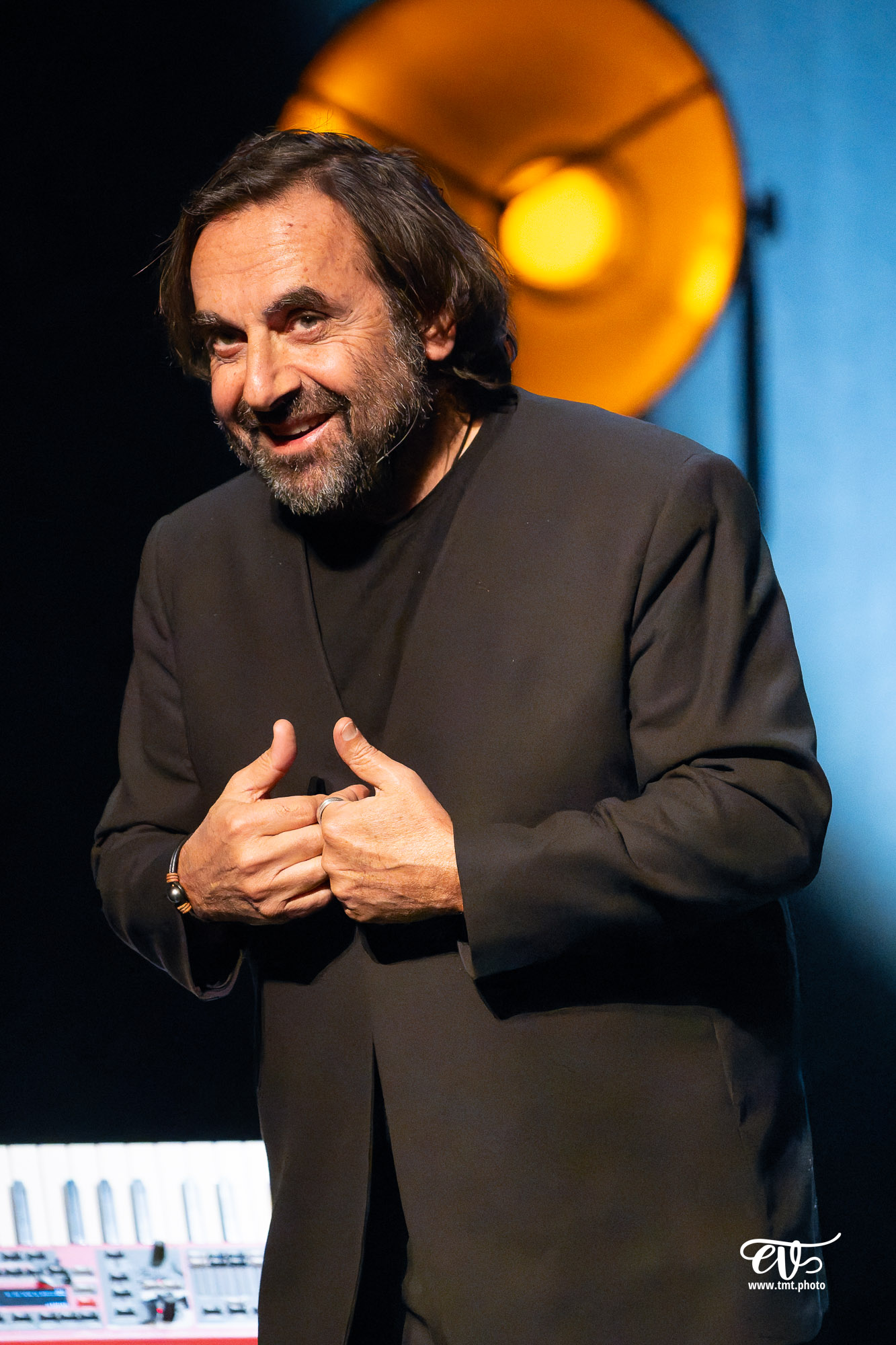 ANDRÉ MANOUKIAN